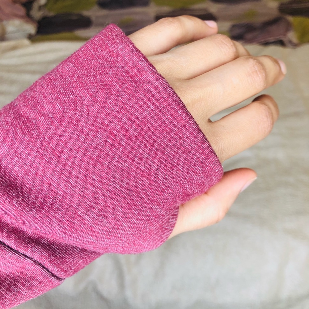 Y2K Zip Up Fleece Hoodie with Thumb Holes. - Picture 4 of 9